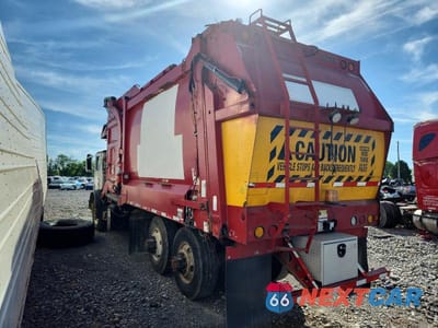 Trzecie zdjęcie samochodu z tyłu: 2014 MACK MRU600 REFUSE TRUCK VIN:1M2AV04C3EM010852 - miniatura