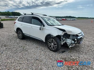 Czwarte zdjęcie samochodu z boku: 2016 MITSUBISHI OUTLANDER ES VIN:JA4AD3A30GZ035978 - miniatura