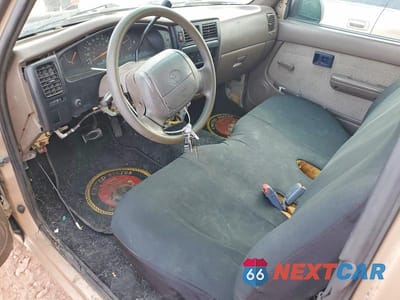 Zdjęcie 8 z 11 samochodu: 1997 TOYOTA TACOMA BASE VIN:4TANL42N0VZ299226 - miniatura