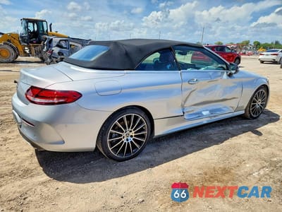 Trzecie zdjęcie samochodu z tyłu: 2021 MERCEDES-BENZ C 300 VIN:W1KWK8DBXMG102830 - miniatura