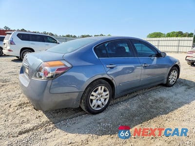 Trzecie zdjęcie samochodu z tyłu: 2010 NISSAN ALTIMA 2.5 VIN:1N4AL2AP7AN564807 - miniatura