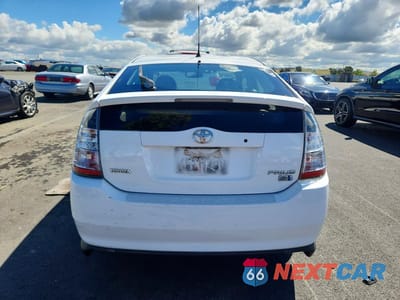 Zdjęcie 6 z 11 samochodu: 2004 TOYOTA PRIUS BASE VIN:JTDKB20U640008787 - miniatura