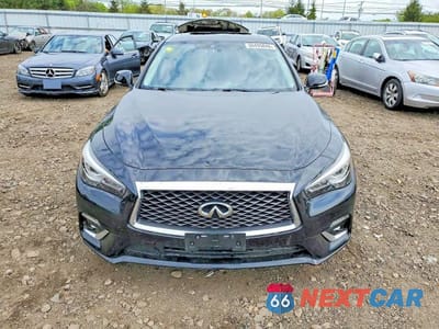 Piąte zdjęcie samochodu w środku: 2019 INFINITI Q50 3.0T LUXE VIN:JN1EV7AR0KM594181 - miniatura