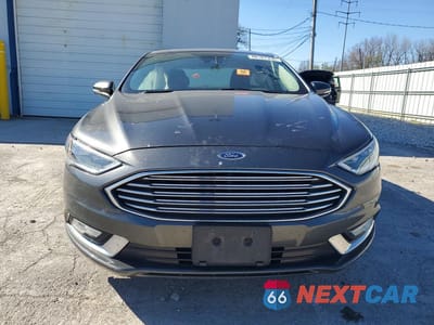 Piąte zdjęcie samochodu w środku: 2017 FORD FUSION TITANIUM PHEV VIN:3FA6P0SU1HR272239 - miniatura