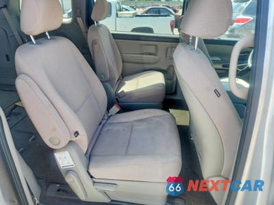 Zdjęcie 10 z 11 samochodu: 2015 KIA SEDONA LX VIN:KNDMB5C17F6058075 - miniatura