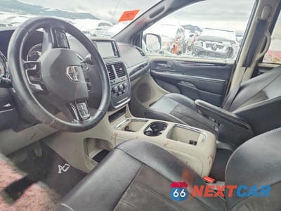 Zdjęcie 7 z 13 samochodu: 2019 DODGE GRAND CARAVAN SXT VIN:2C4RDGCG0KR693481 - miniatura