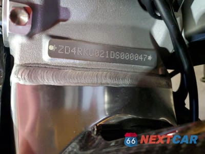 Zdjęcie 9 z 9 samochodu: 2013 APRILIA RSV4 R-FACTORY VIN:ZD4RKU021DS000047 - miniatura