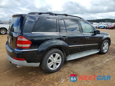 Trzecie zdjęcie samochodu z tyłu: 2008 MERCEDES-BENZ GL 450 4MATIC VIN:4JGBF71E98A313947 - miniatura