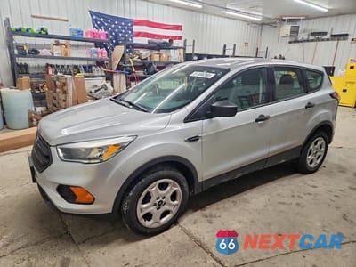 2017 FORD ESCAPE S 1FMCU0F7XHUA03610 - główne zdjęcie licytacji z USA - miniatura