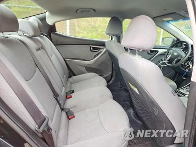 Zdjęcie 10 z 12 samochodu: 2013 HYUNDAI ELANTRA GLS VIN:5NPDH4AE9DH409568 - miniatura