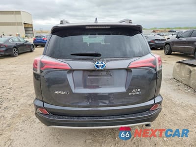 Zdjęcie 6 z 13 samochodu: 2017 TOYOTA RAV4 HYBRID XLE VIN:JTMRJREV6HD080986 - miniatura