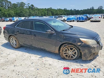 Czwarte zdjęcie samochodu z boku: 2013 CHEVROLET MALIBU 1LT VIN:1G11C5SA7DF324024 - miniatura