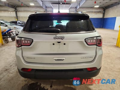 Zdjęcie 6 z 14 samochodu: 2025 JEEP COMPASS LIMITED VIN:3C4NJDCN3ST513301 - miniatura