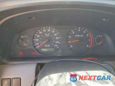 Zdjęcie 9 z 12 samochodu: 2000 NISSAN FRONTIER XE VIN:1N6ED27T2YC361517 - miniatura