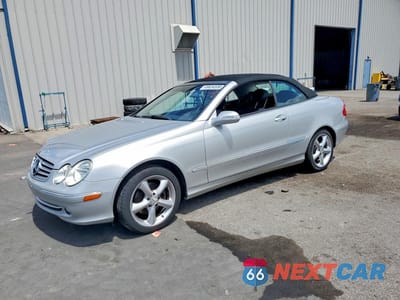 2005 MERCEDES-BENZ CLK 320 WDBTK65JX5F161387 - główne zdjęcie licytacji z USA - miniatura