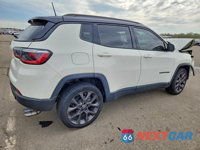 Trzecie zdjęcie samochodu z tyłu: 2019 JEEP COMPASS LIMITED VIN:3C4NJDCB8KT761503 - miniatura