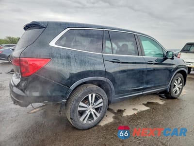 Trzecie zdjęcie samochodu z tyłu: 2018 HONDA PILOT EXL VIN:5FNYF6H53JB032223 - miniatura
