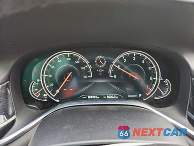 Zdjęcie 9 z 12 samochodu: 2016 BMW 750 XI VIN:WBA7F2C56GGE12389 - miniatura
