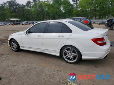 Drugie zdjęcie samochodu z przodu: 2014 MERCEDES-BENZ C 250 VIN:WDDGF4HB8EG256594 - miniatura