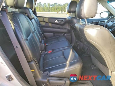 Zdjęcie 11 z 13 samochodu: 2016 NISSAN PATHFINDER SL VIN:5N1AR2MN3GC610751 - miniatura