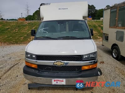 Piąte zdjęcie samochodu w środku: 2021 CHEVROLET EXPRESS DELIVERY TRUCK VIN:1GB0GSF76M1152753 - miniatura