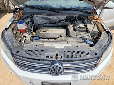 Zdjęcie 12 z 13 samochodu: 2018 VOLKSWAGEN TIGUAN LIMITED VIN:WVGAV7AX0JK003279 - miniatura