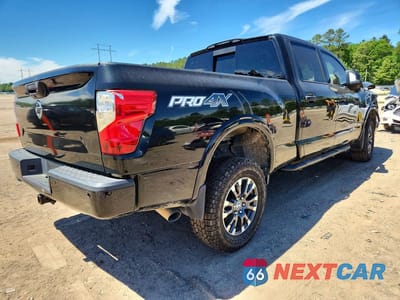 Trzecie zdjęcie samochodu z tyłu: 2018 NISSAN TITAN XD PRO-4X VIN:1N6BA1F46JN517956 - miniatura