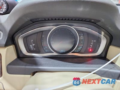 Zdjęcie 9 z 12 samochodu: 2015 VOLVO XC70 T6 PREMIER+ VIN:YV4902NC6F1194295 - miniatura