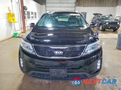 Piąte zdjęcie samochodu w środku: 2014 KIA SORENTO EX VIN:5XYKUDA70EG539638 - miniatura