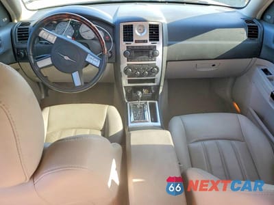 Zdjęcie 8 z 12 samochodu: 2006 CHRYSLER 300C VIN:2C3KA63H06H281851 - miniatura