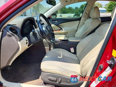 Zdjęcie 7 z 12 samochodu: 2011 LEXUS IS 250 VIN:JTHBF5C24B2101226 - miniatura