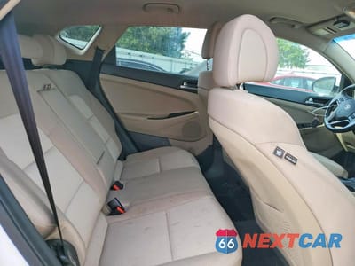 Zdjęcie 11 z 13 samochodu: 2017 HYUNDAI TUCSON SPORT VIN:KM8J3CA27HU592588 - miniatura