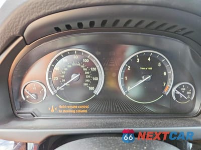 Zdjęcie 9 z 12 samochodu: 2016 BMW X5 XDR40E VIN:5UXKT0C54G0S75435 - miniatura