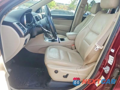 Zdjęcie 7 z 12 samochodu: 2018 JEEP GRAND CHEROKEE LAREDO VIN:1C4RJEAG1JC185575 - miniatura