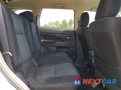 Zdjęcie 11 z 13 samochodu: 2014 MITSUBISHI OUTLANDER SE VIN:JA4AD3A33EZ013180 - miniatura