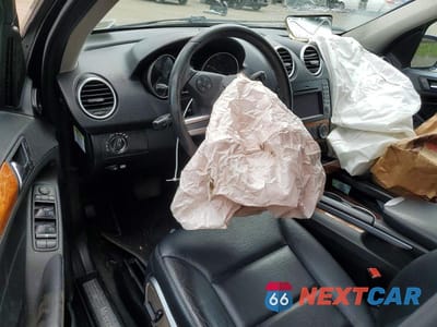 Zdjęcie 8 z 12 samochodu: 2009 MERCEDES-BENZ ML 350 VIN:4JGBB86E89A530434 - miniatura