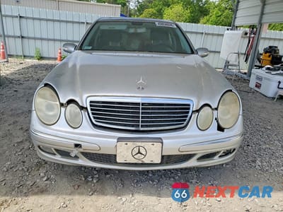 Piąte zdjęcie samochodu w środku: 2006 MERCEDES-BENZ E-CLASS VIN:WDBUF56J06A931371 - miniatura