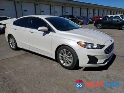 Czwarte zdjęcie samochodu z boku: 2019 FORD FUSION SE VIN:3FA6P0HD0KR214931 - miniatura