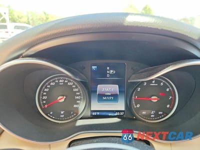 Zdjęcie 9 z 11 samochodu: 2015 MERCEDES-BENZ C 300 4MATIC VIN:55SWF4KB8FU084253 - miniatura