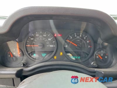Zdjęcie 9 z 13 samochodu: 2008 JEEP WRANGLER UNLIMITED X VIN:1J4GB39168L515305 - miniatura