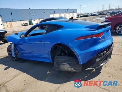 Drugie zdjęcie samochodu z przodu: 2017 JAGUAR F-TYPE SVR VIN:SAJWJ6J8XHMK45134 - miniatura