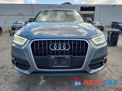 Piąte zdjęcie samochodu w środku: 2015 AUDI Q3 PREMIUM PLUS VIN:WA1BFCFS5FR013617 - miniatura