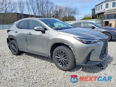 Czwarte zdjęcie samochodu z boku: 2024 LEXUS NX 350 PREMIUM VIN:2T2GGCEZ2RC041179 - miniatura