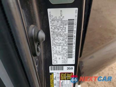 Zdjęcie 12 z 12 samochodu: 2013 TOYOTA TACOMA V6 VIN:3TMLU4EN7DM105246 - miniatura