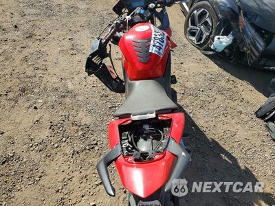 Zdjęcie 6 z 9 samochodu: 2014 HONDA CBR500 R VIN:MLHPC4463E5100404 - miniatura