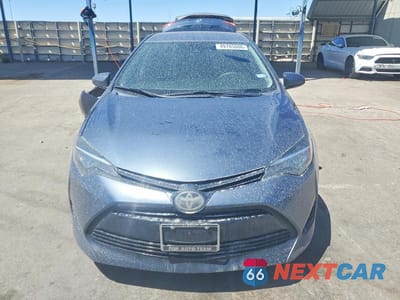 Piąte zdjęcie samochodu w środku: 2019 TOYOTA COROLLA LE VIN:2T1BURHEXKC168514 - miniatura