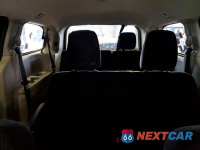 Zdjęcie 10 z 12 samochodu: 2014 DODGE GRAND CARAVAN SE VIN:2C4RDGBG5ER162914 - miniatura