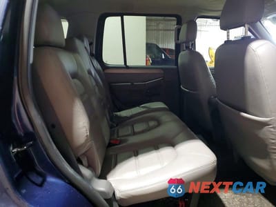 Zdjęcie 11 z 13 samochodu: 2005 FORD EXPLORER XLT VIN:1FMZU73K55UA31323 - miniatura