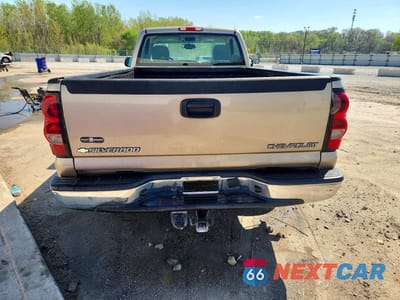Zdjęcie 6 z 12 samochodu: 2004 CHEVROLET SILVERADO C1500 VIN:1GCEC14V54Z294361 - miniatura