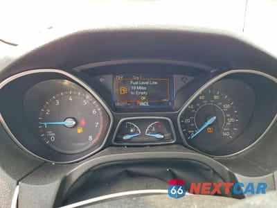 Zdjęcie 9 z 11 samochodu: 2016 FORD FOCUS SE VIN:1FADP3K26GL339079 - miniatura